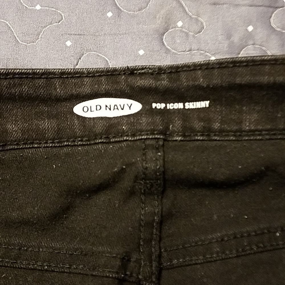 Old Navy Pop Icon skinny black jeans size 6 - Picture 4 of 6